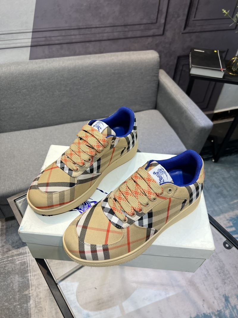 Burberry Low Shoes